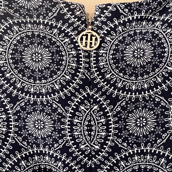 Tommy Hilfiger Bell Sleeve Navy Blue and White Print Dress - Size 10 - Picture 4 of 9